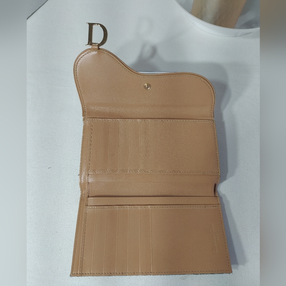 DIOR  Green Saddle Wallet - Picture 9 of 15